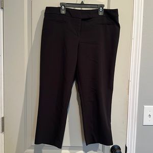 Apt. 9 Modern Fit Black 7/8 length pants. Women’s size 10